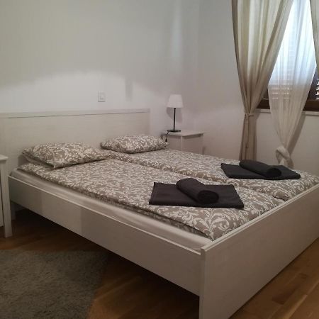Apartment Rossella 宁 外观 照片