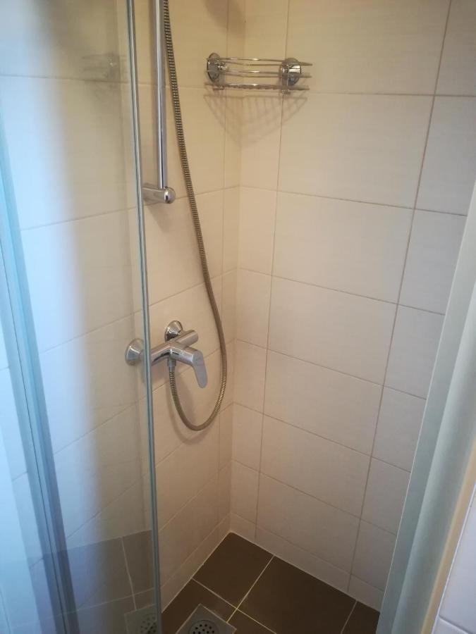 Apartment Rossella 宁 外观 照片
