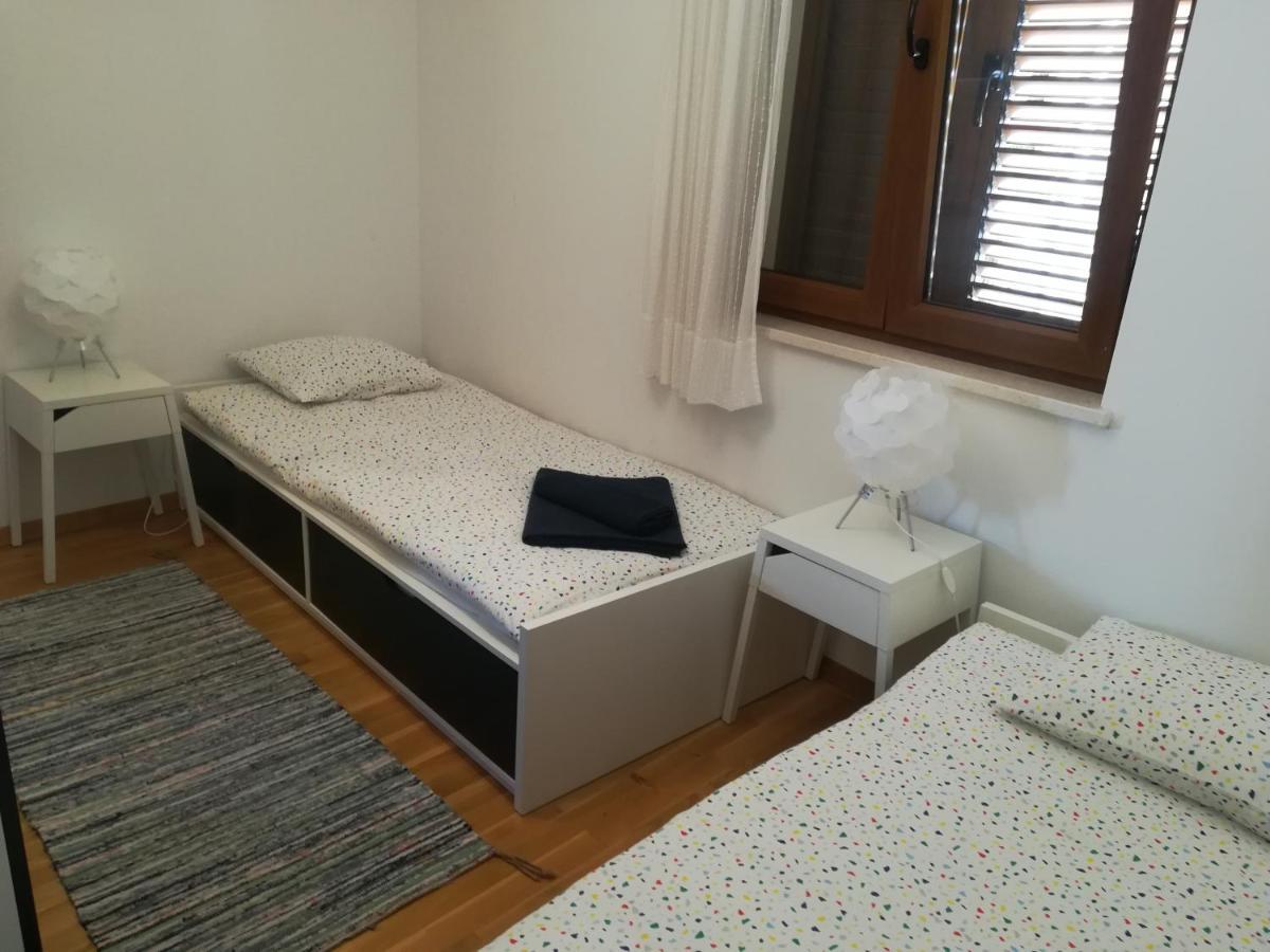 Apartment Rossella 宁 外观 照片